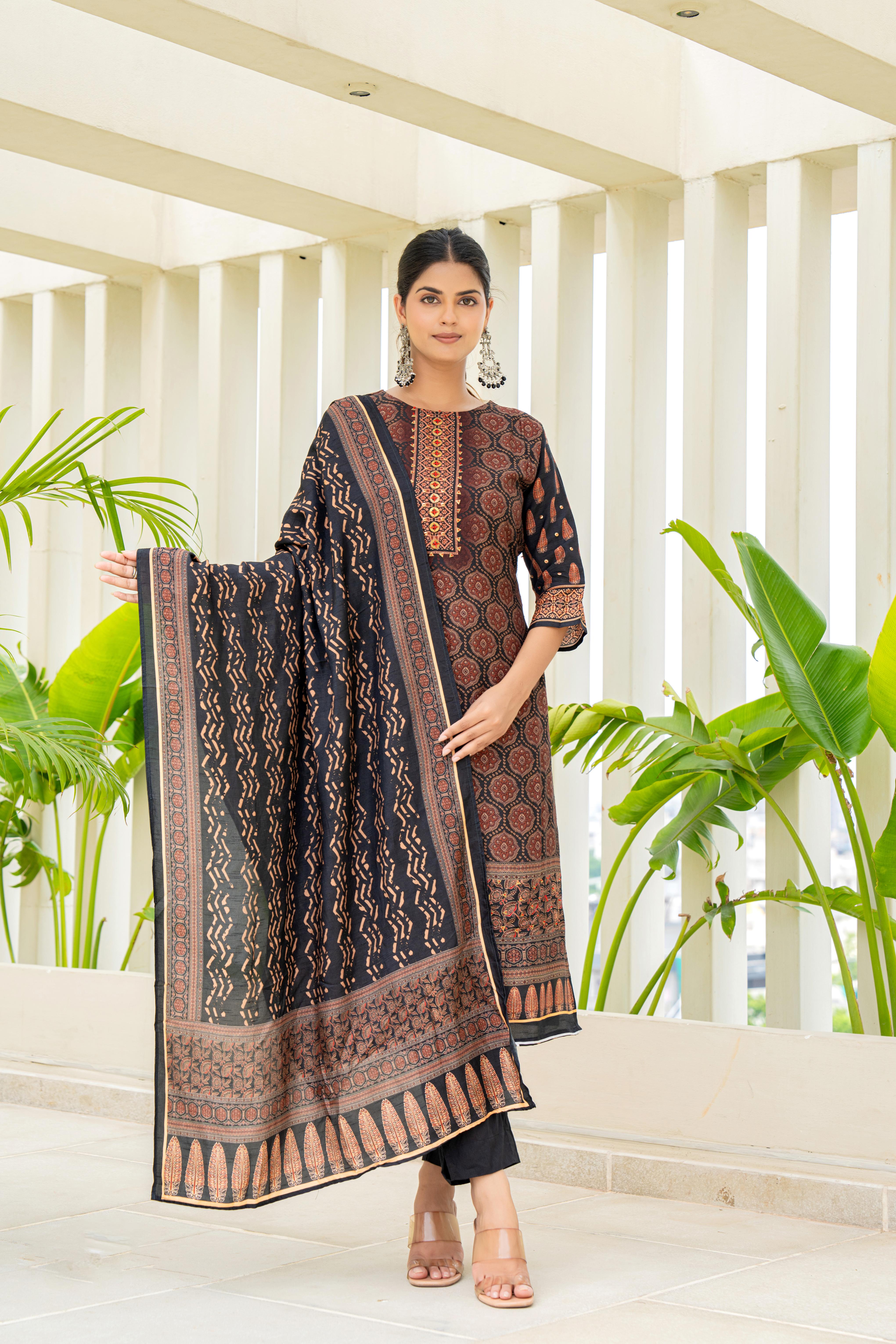 Black Printed Kurti Set with Dupatta | House of Olivia dupatta view