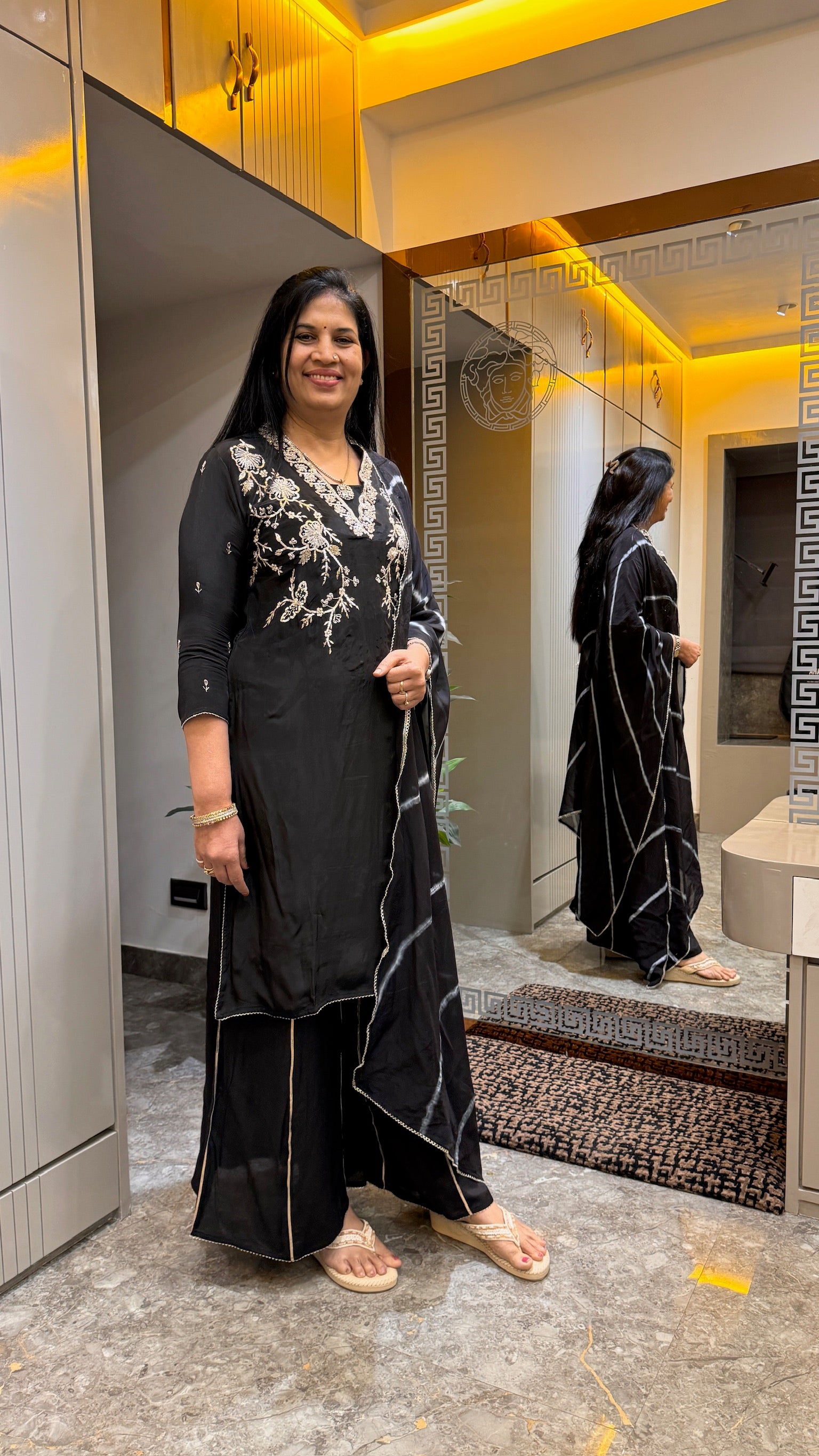 Black Embroidered Kurti Set with Tie-Dye Dupatta
